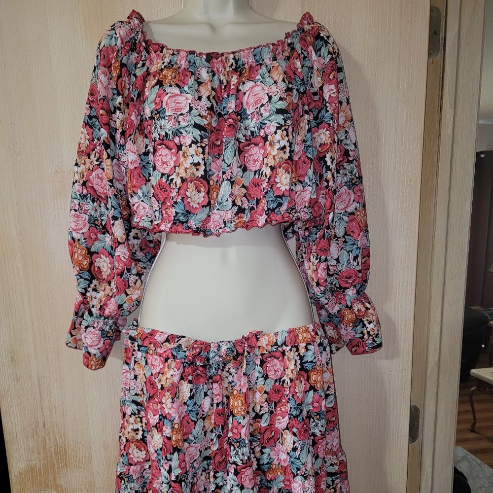 SOLY HUX Women's 2 Piece Outfits Plus Size Floral Print Off Shoulder Crop Top an